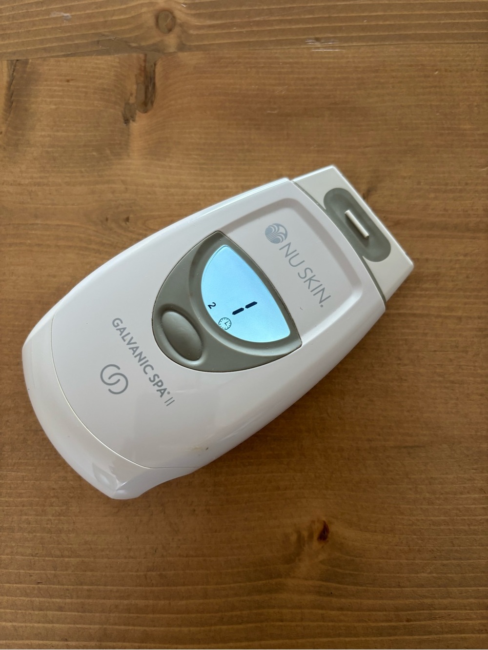 Nu Skin Galvanic Spa II - Handheld Facial Device